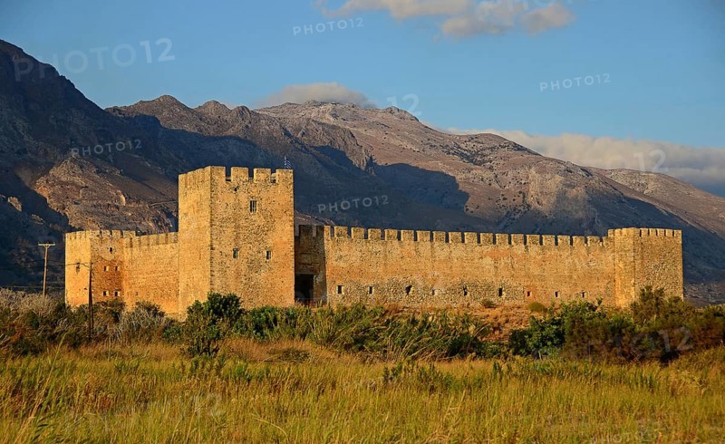 Frangokastello Castle in the evening light