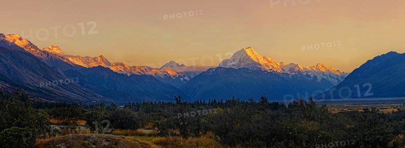 The peak of snowy Mount Cook