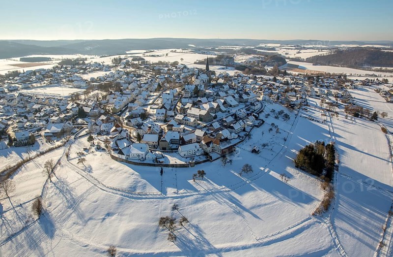 Quarter Kallenhardt with snow in winter