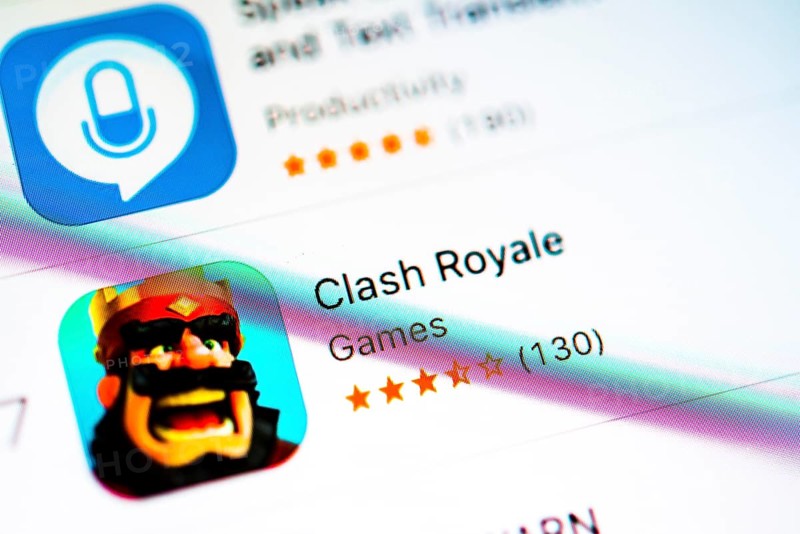Clash Royale app in the Apple App Store