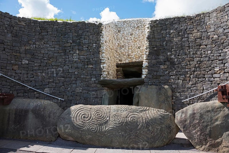 Carved stone block at entrance to grave chamber