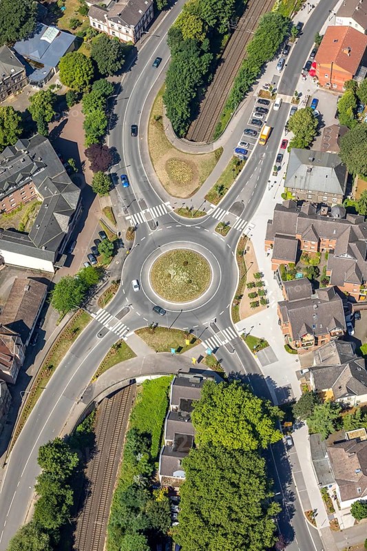 New roundabout Kaiserstrasse Friedrichstrasse B234
