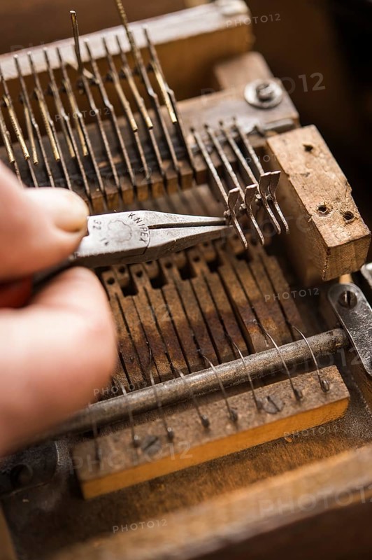 Barrel organ manufacture