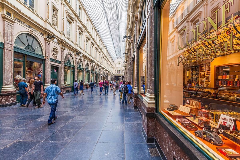Chocolatier in the Galeries Saint-Hubert shopping mall