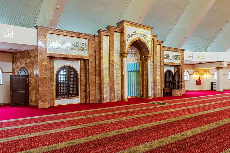 Inside Sheikh Khalifa al Nahyan Mosque