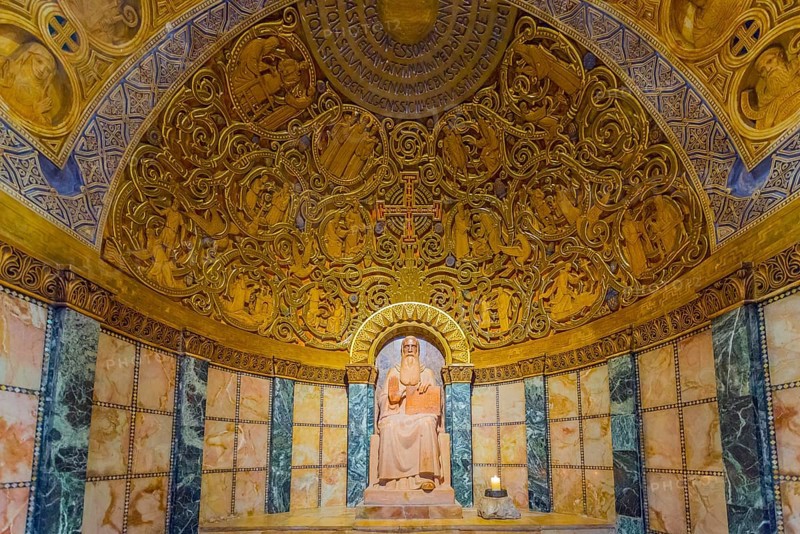 Prayer niche in Dormitio Abbey