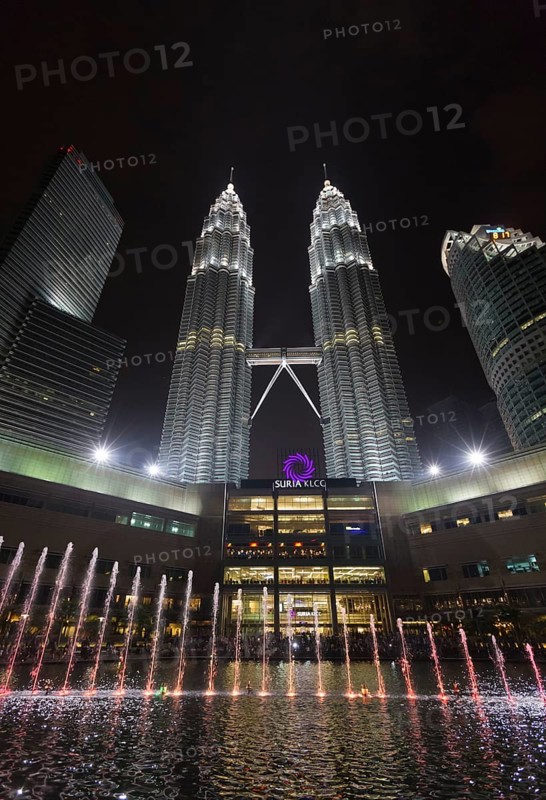 KLCC Lake Symphony Water Fountain Show