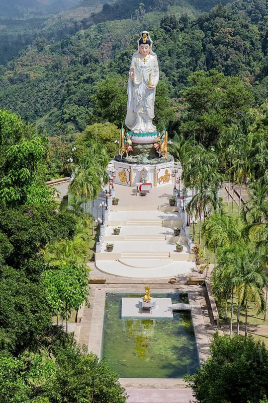 Guan Yin Statue