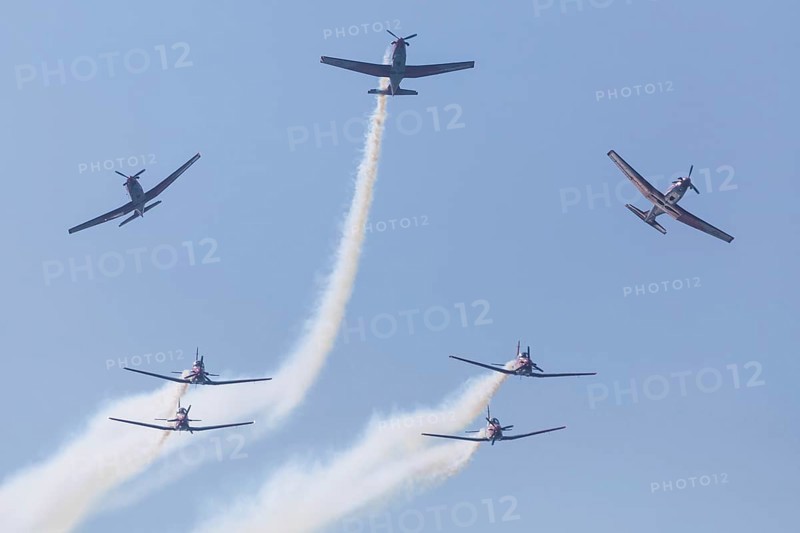 PC-7 team of the Swiss Air Force at a flight show on the occasion of Air & Days in Lucerne