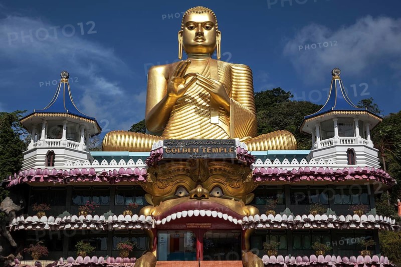 Golden Buddha statue