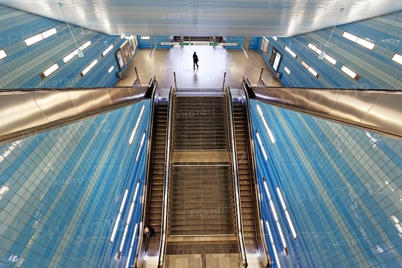 Uberseequartier U-Bahn station