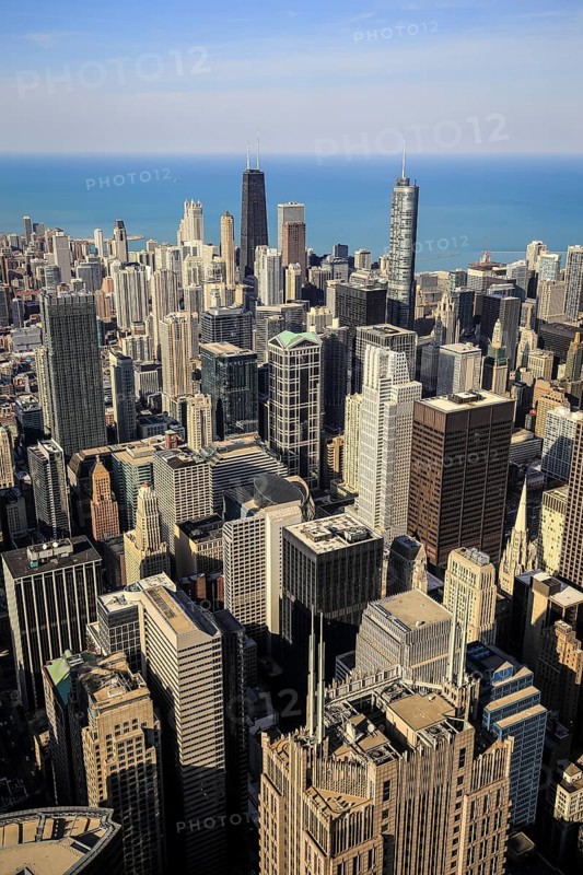 Skyline in front of Lake Michigan