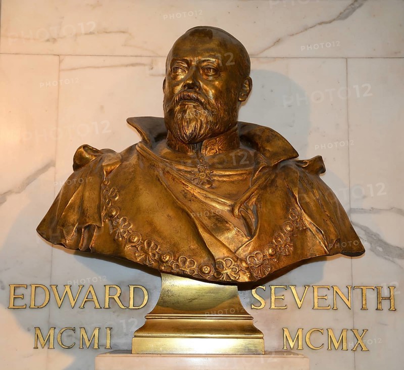 Bust of Edward VII or Albert Edward