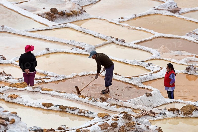 Workers in the salt mines of Maras