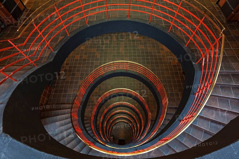 Round staircase in Kontor building Sprinkenhof