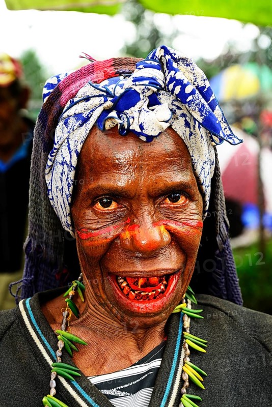 Betel nut seller on the market