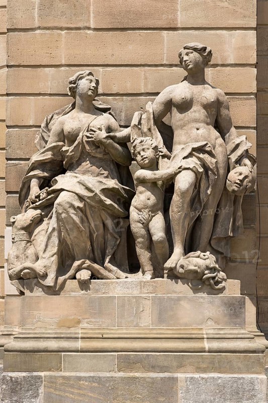 Group of figures on the south facade