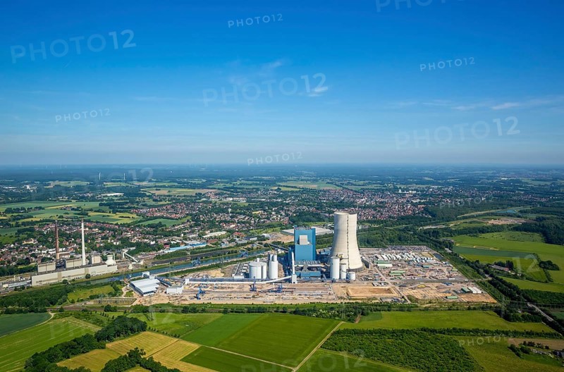 Power plant Datteln 4 under construction