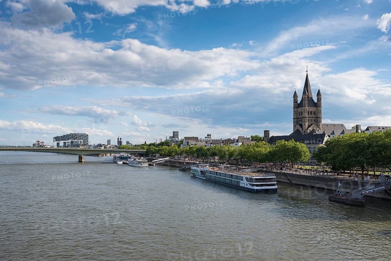 Rhine promenade with church Gross St. Martin