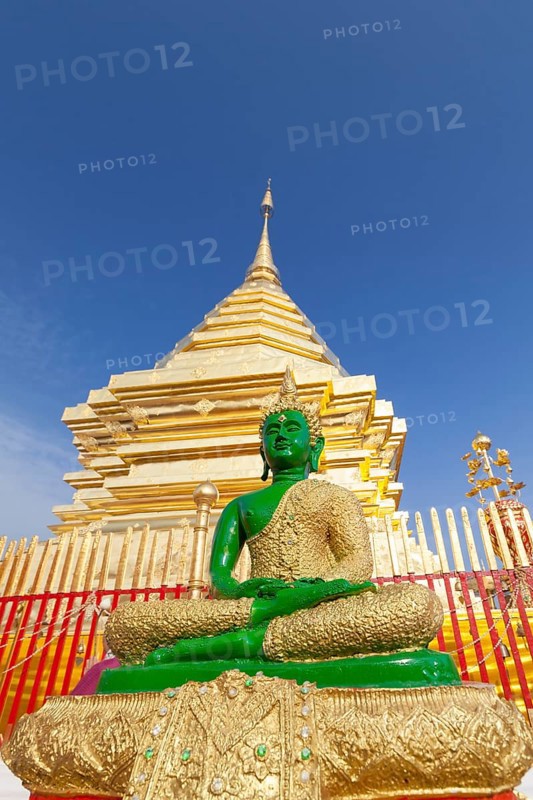 Jade Buddha statue