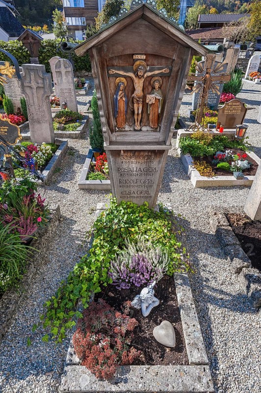 Grave on the Friedhod near the church to our dear woman in Oberaudorf