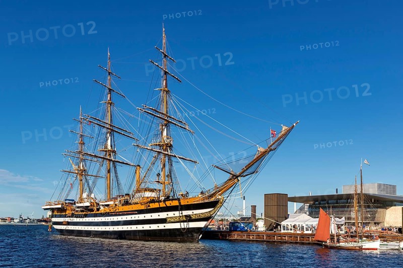 Italian marine training ship Amerigo Vespucci in harbor