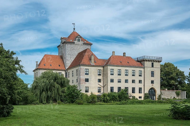 Gjorslev Castle and Park