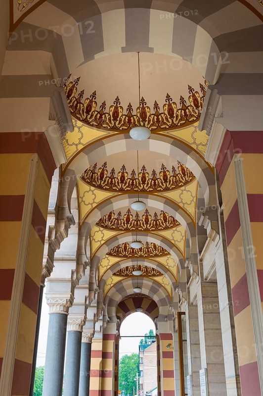 Moorish arcade