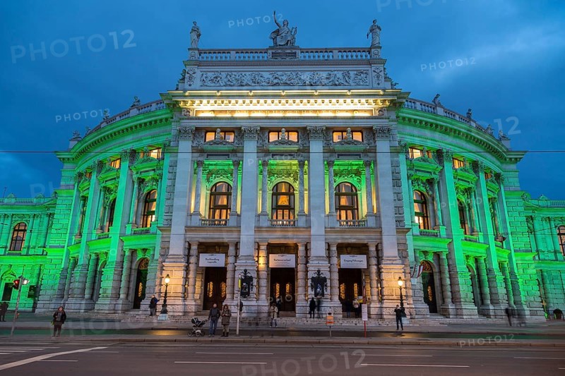 Vienna Burgtheater at dusk