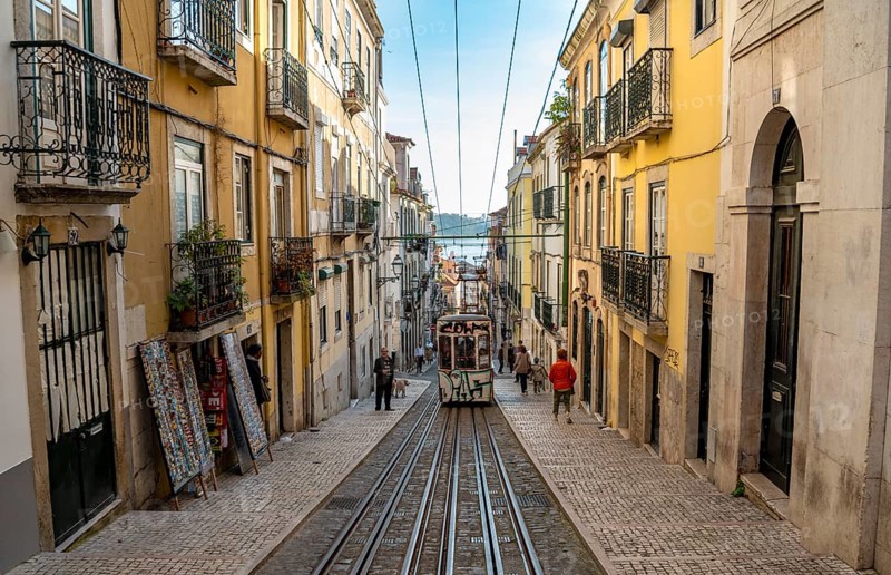 Funicular Elevador da Bica