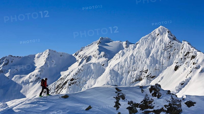 Ski tour