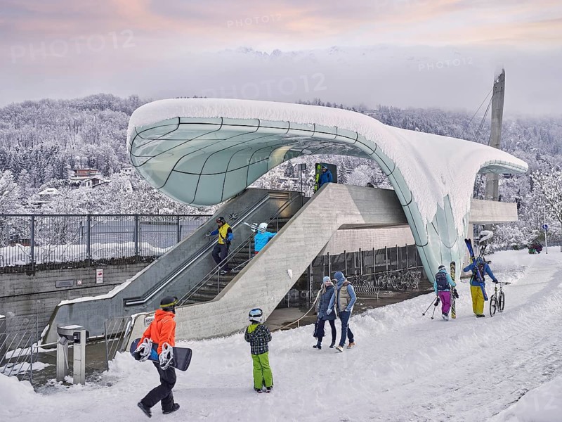 Valley station