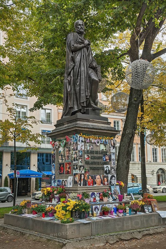 Memorial to Orlando di Lasso