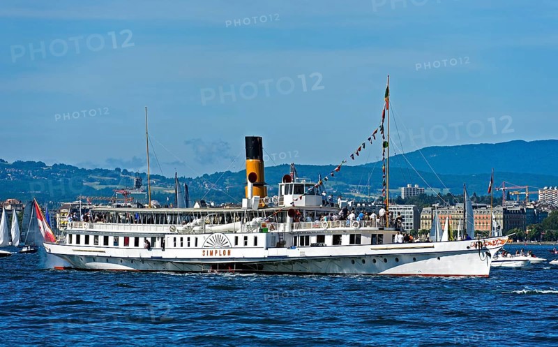 Schaufelraddampfer Simplon on Lake Geneva