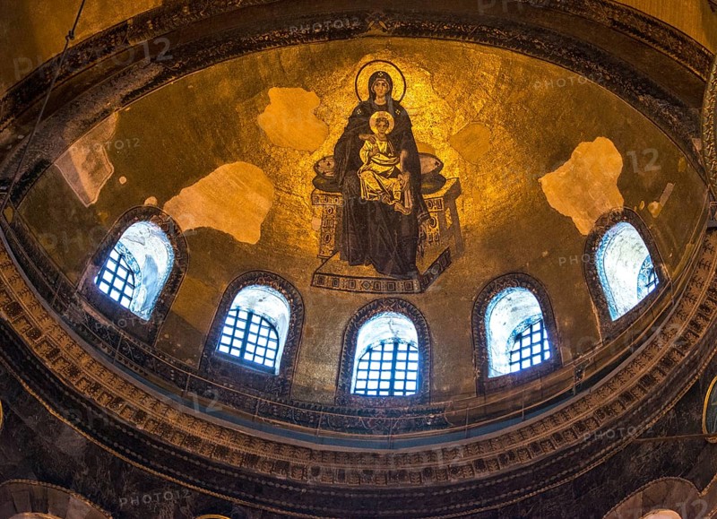 Mosaic of the Virgin Mary and Jesus