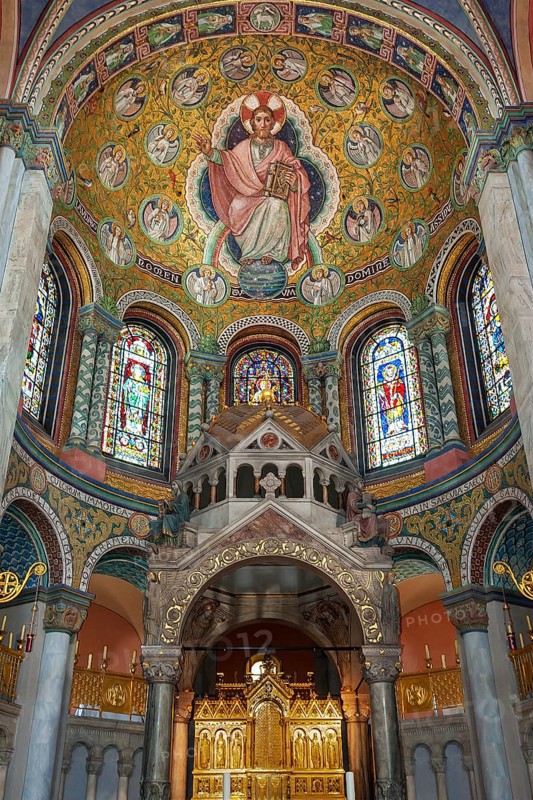 Main altar