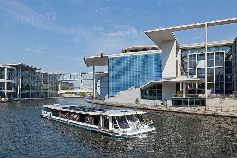 Sightseeing boat on the Spree