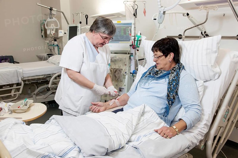 Outpatient dialysis