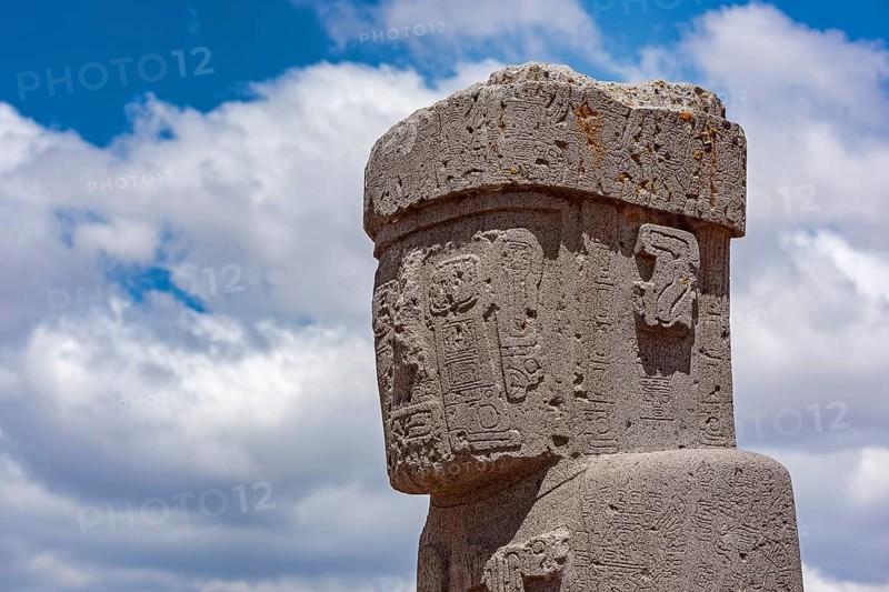 Monolith in Kalsasaya Temple