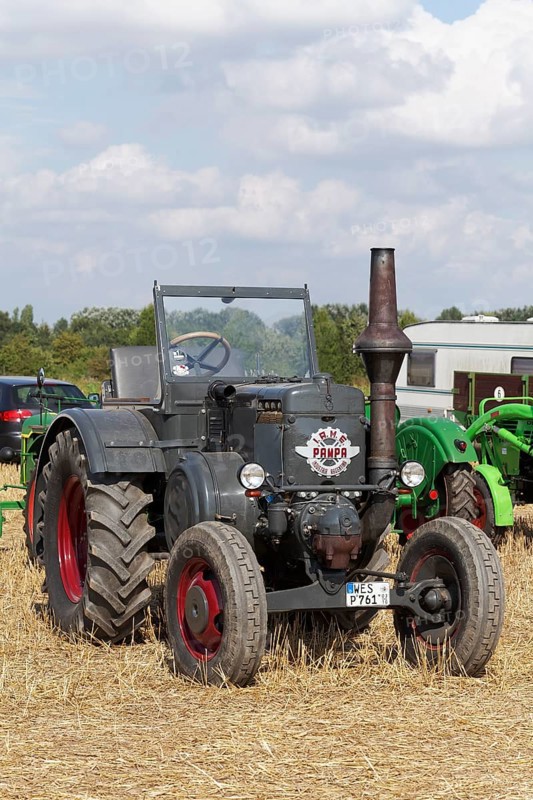 Pampa Bulldog Tractor