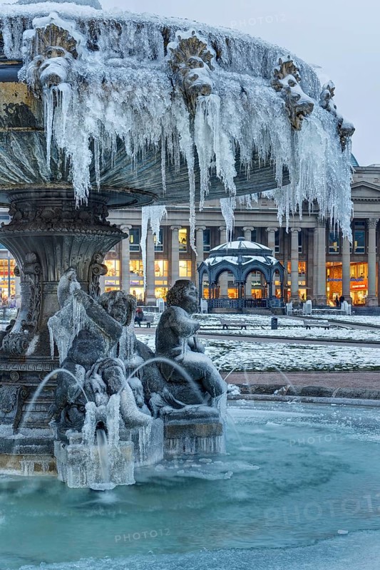 Frozen fountain at Schlossplatz