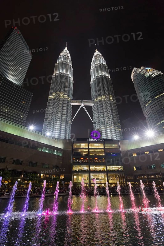 KLCC Lake Symphony Water Fountain Show