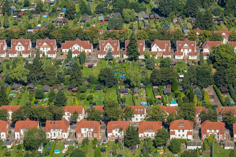 Terrace houses