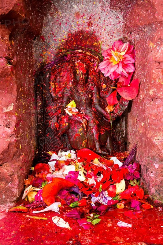 Small statue of god Kaalratri outside Khadga Devi Temple