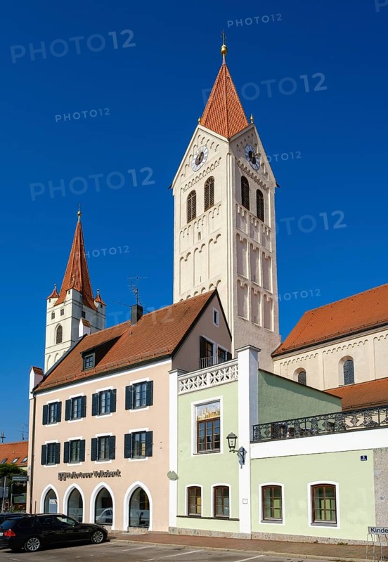 Church steeples of St. Johannes and St. Kastulus