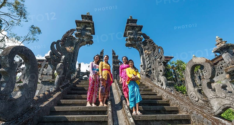 Young Balinese women