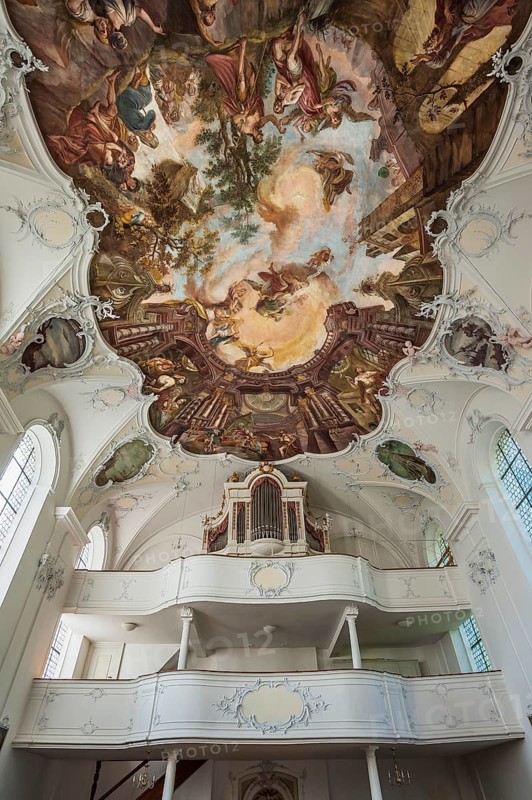Organ gallery and ceiling frescos