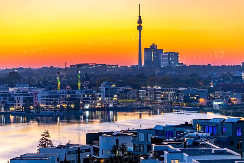 Lake Phoenix in Dortmund's Horde district