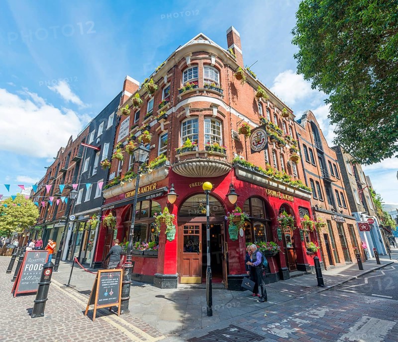 Crown and Anchor