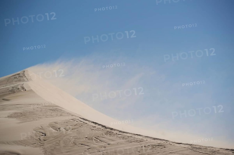 Sand dune with sand drifts